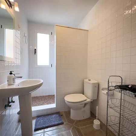Beachfront Primera Linea 1-06 Apartment *